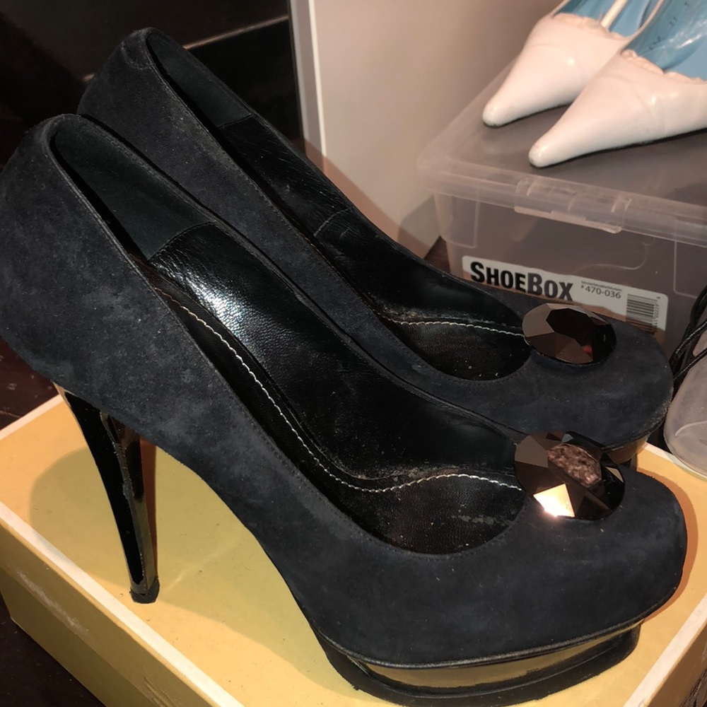 Nando Muzi pumps
